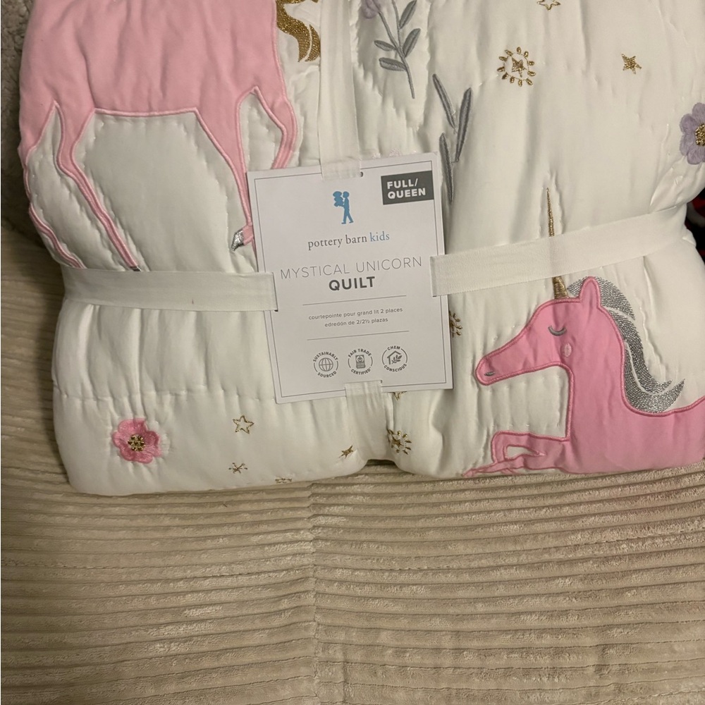 NWT Pottery Barn Kids Mystical Unicorn Quilt Set - Pink and White - Picture 4 of 4
